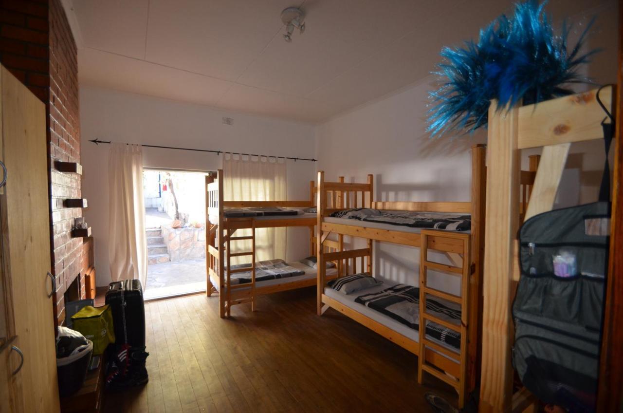 Paradisegarden Backpackers Windhoek Ngoại thất bức ảnh